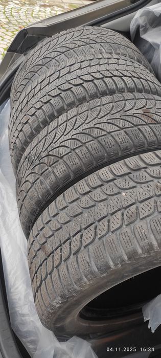 Продавам 4 броя  зимни гуми "Bridgestone "