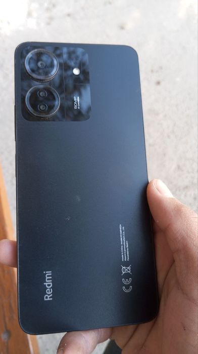 Redmi 13c xotira 8/256 aybi yoq 100%. obmen bor