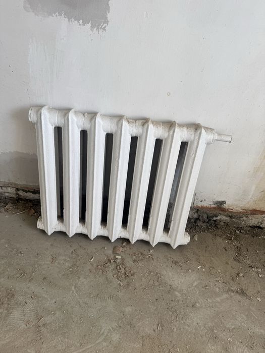 Батарея чугунная