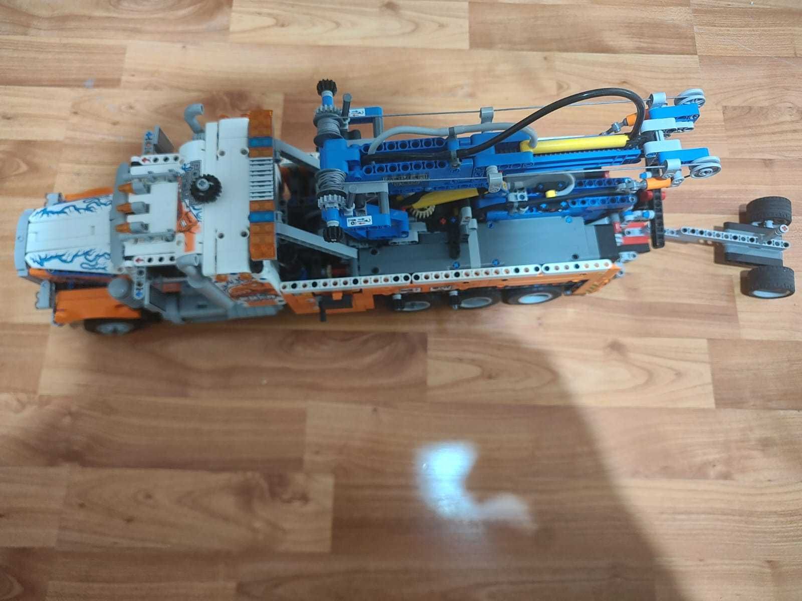 Lego Technic Tow Truck 42128