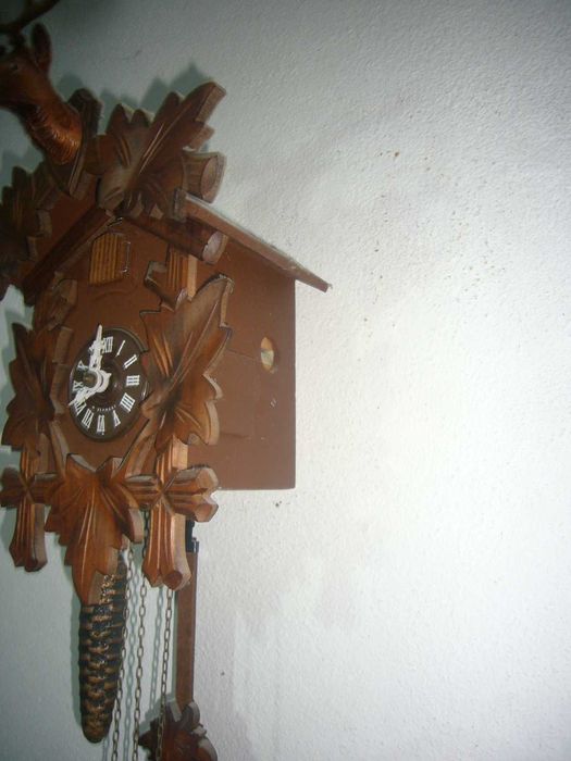 Стенен часовник кукувица еленче