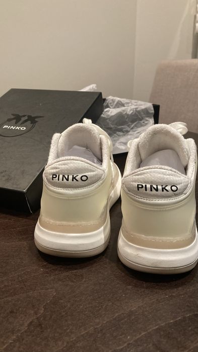 Pinko дамски кецове