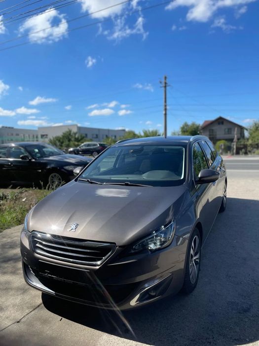 Peugeot 308 Peugeot 308 1.2 benzina Euro 6 142.000 km An 2015 Full