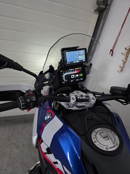 Chigee ios 5 pentru bmw