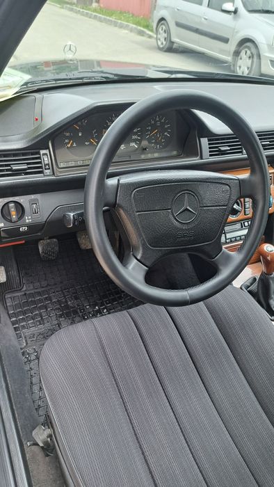 W124 300d 1988 retro