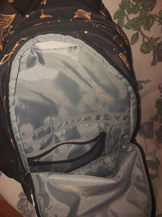 Анатомична ученическа раница