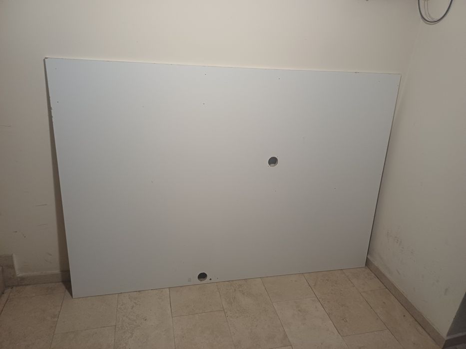 Дървена дъска(гръб на легло)
Материала е ПДЧ
РАЗМЕРИ-194/134см
Цена:20