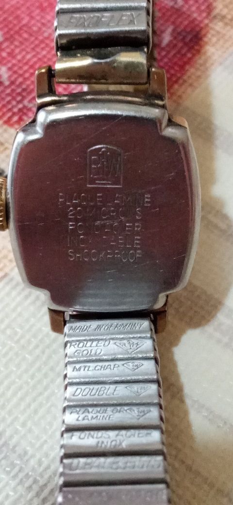 Vând ceas junghans dama funcțional vintage pentru colecționari