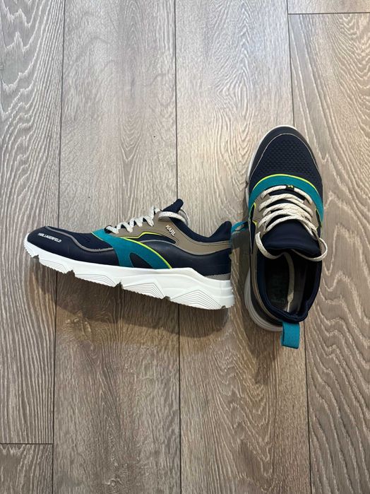 Karl LAGERFELD marimea 43