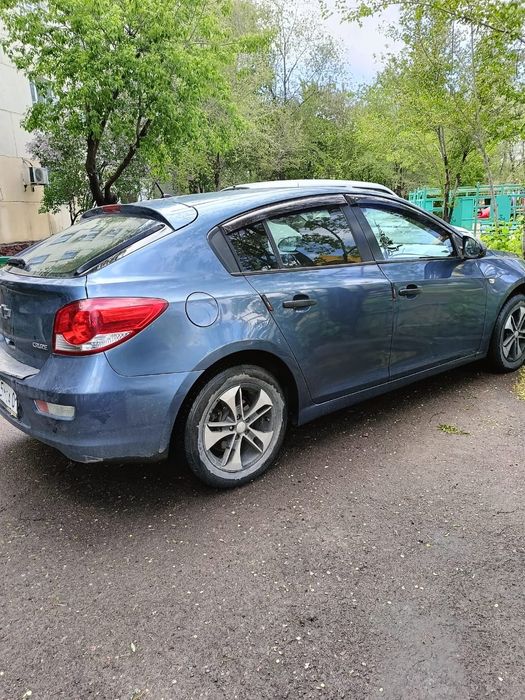 Продам Шевроле Круз.