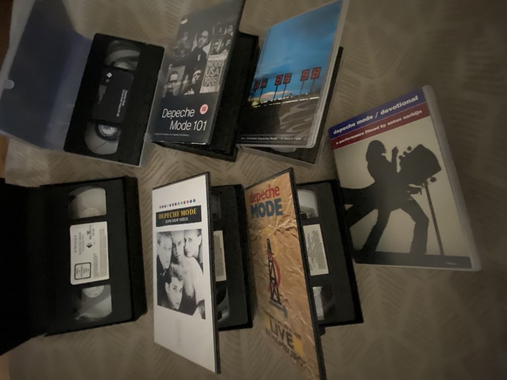 VHS касети Depeche Mode HiFi . Видео Касети.