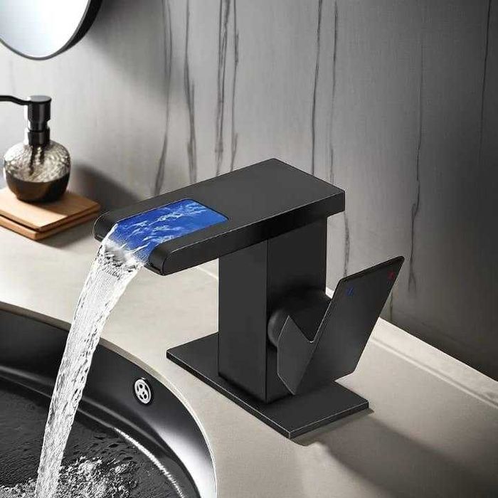 Baterie baie cu lumina NOU