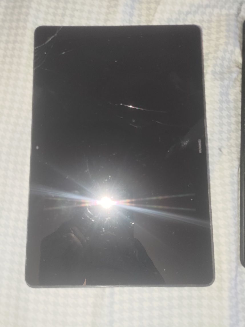 Huawei t5 tableta