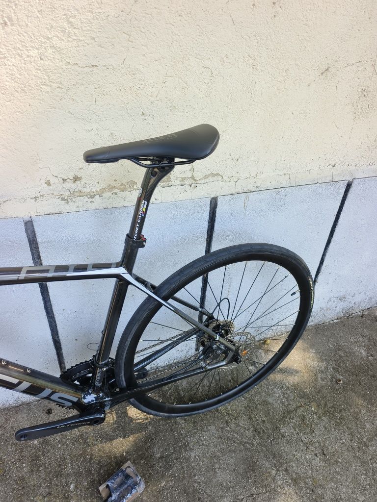 НОВ Карбонов велосипед Focus CAYO Disc FULL Ultegra R8000