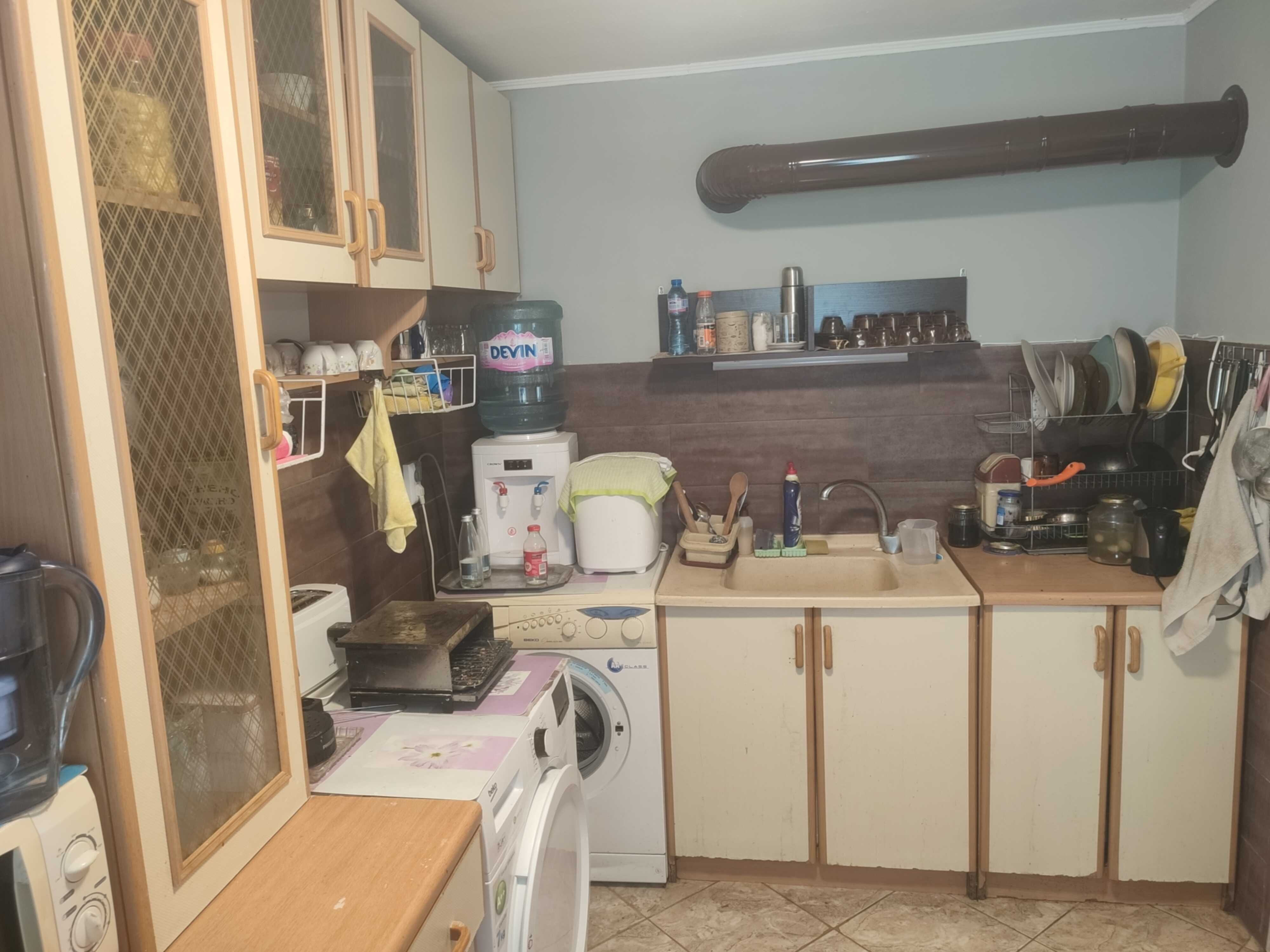 Самостоятелна тухлена къща