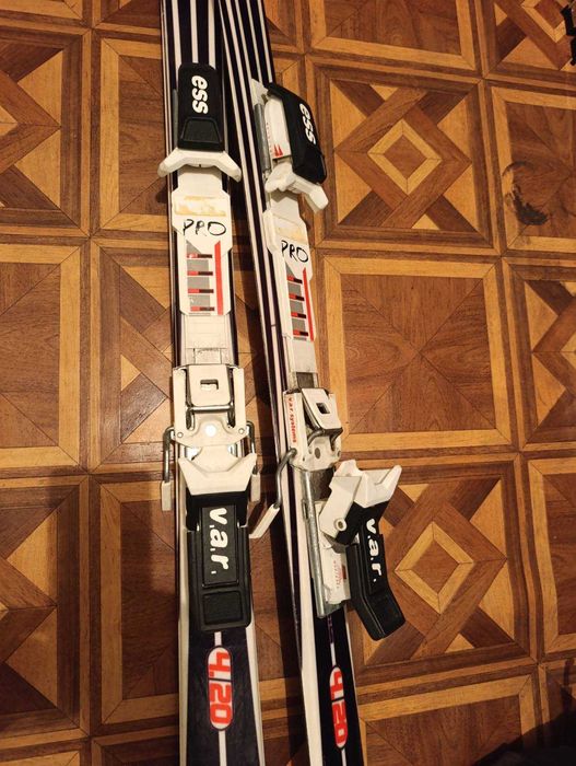 карвинг ски ATOMIC 160 см.