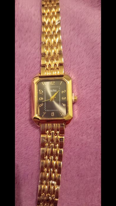 Set ceas de dama cu brățară Love auriu