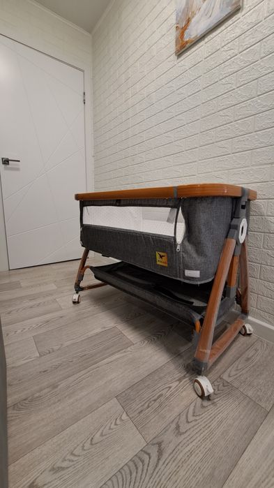 Продам детскую кроватку