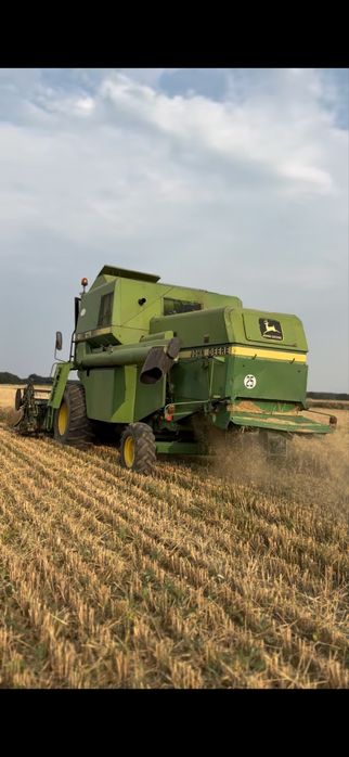 Vand combina john deere 1075 +masa de porumb