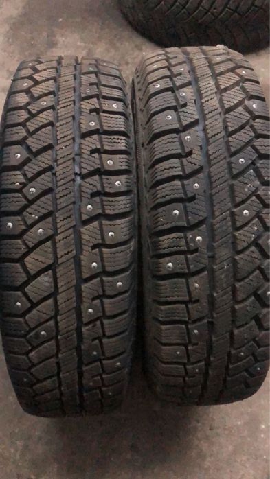 Продам комплект резины на 13
