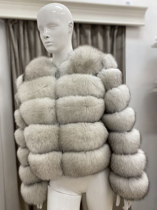 Haina blana naturala - vulpe polara