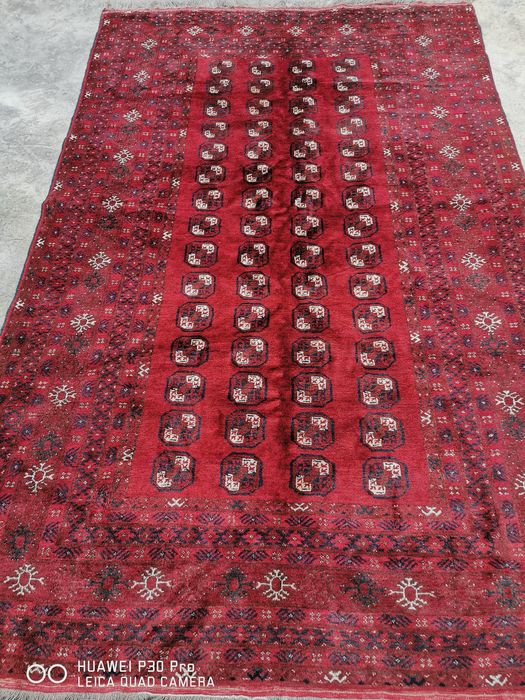 Ръчно Тъкан Оригинален Персийски Вълнен Килим