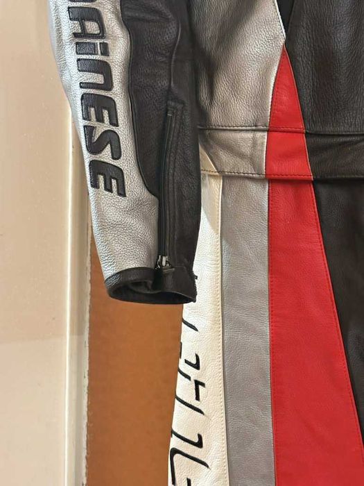 Dainese Двуделен Кожен Екип - КАТО НОВ!!!  (р-р 50/L)