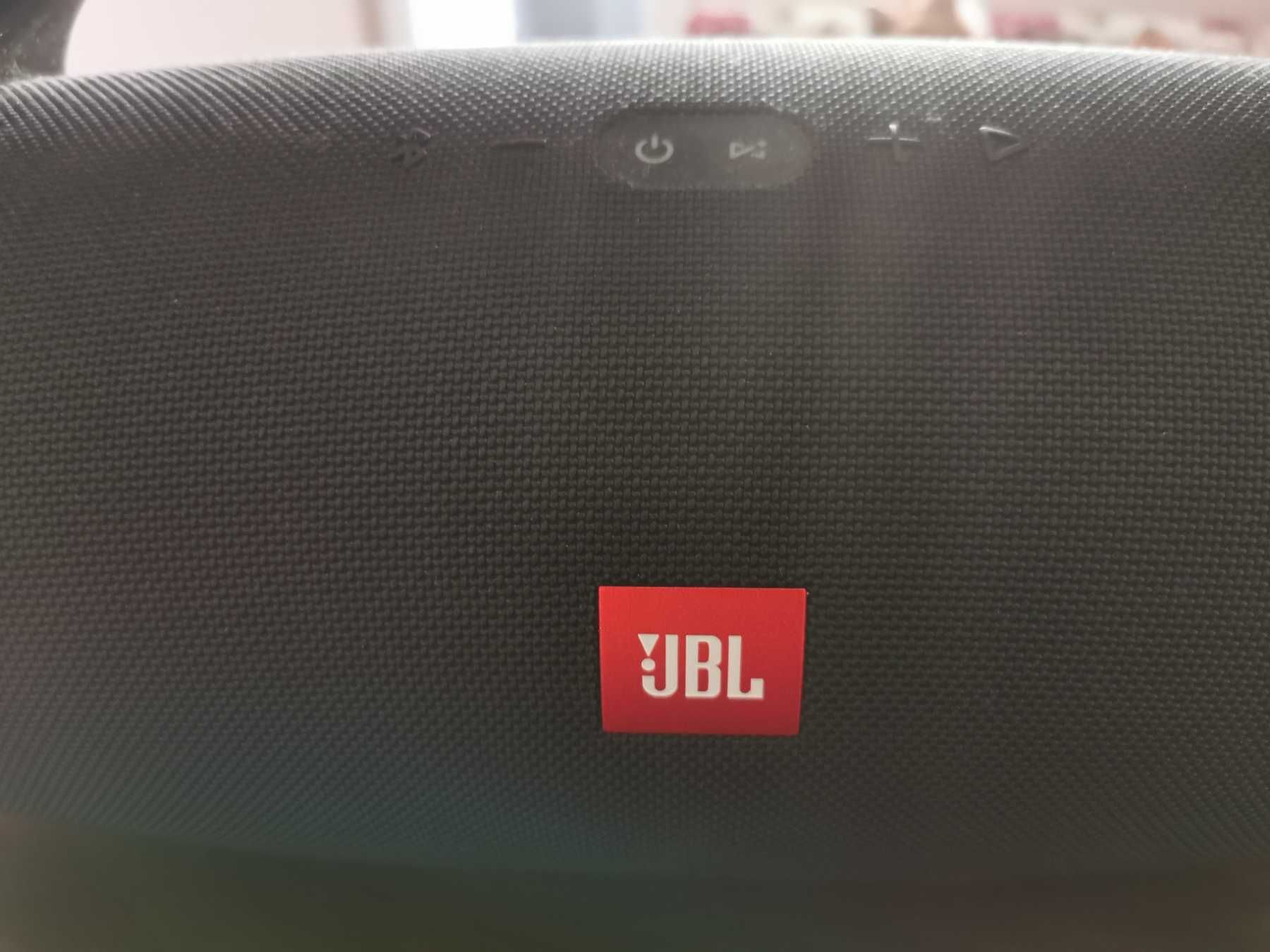 Оригинален JBL BoomBox 1