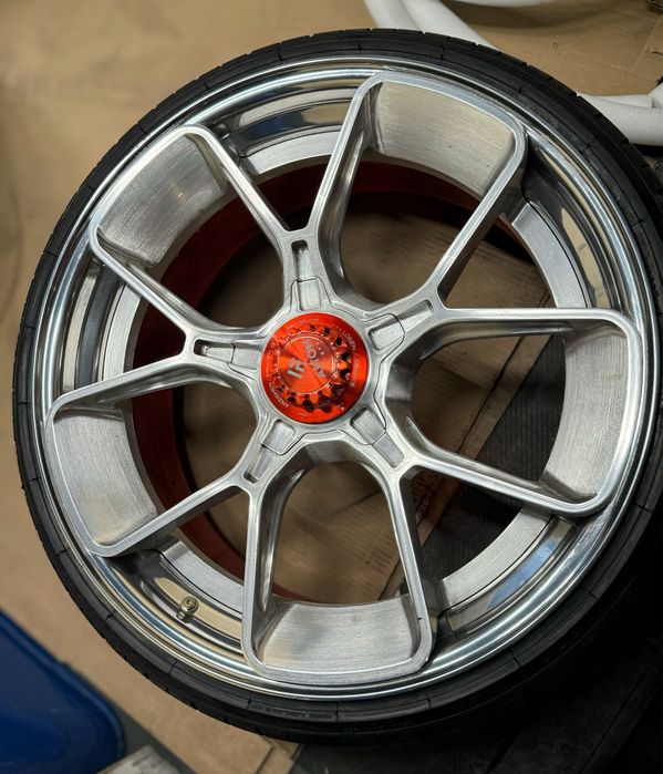 Aston Forged 20 Къстъм Джанти