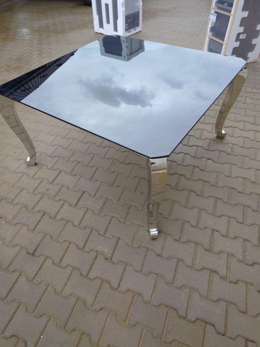Masa de sticla cu 6 scaune moderne!