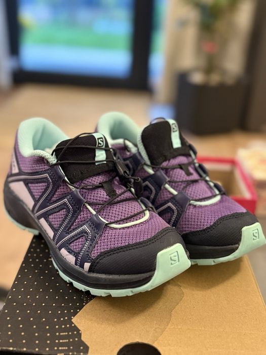 Adidasi/ ghete Salomon marimea 33