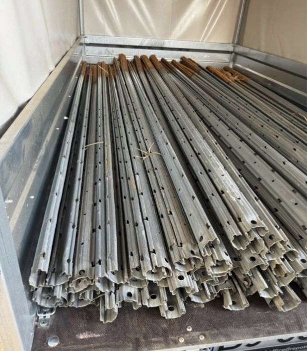 Spalieri stalpi zincati metalici