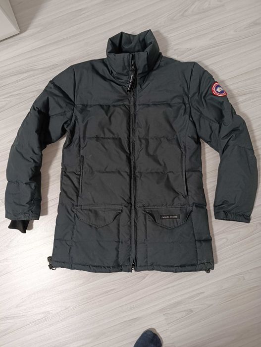 ''Canada Goose''оригинална дамска пухена парка Л размер