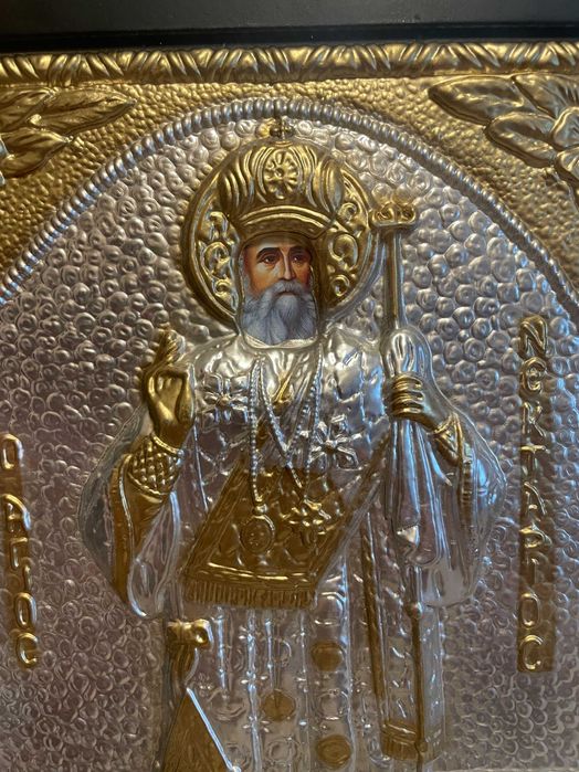 icona argintata icoana veche sfantul nectarie d 30x40 icoana argintata