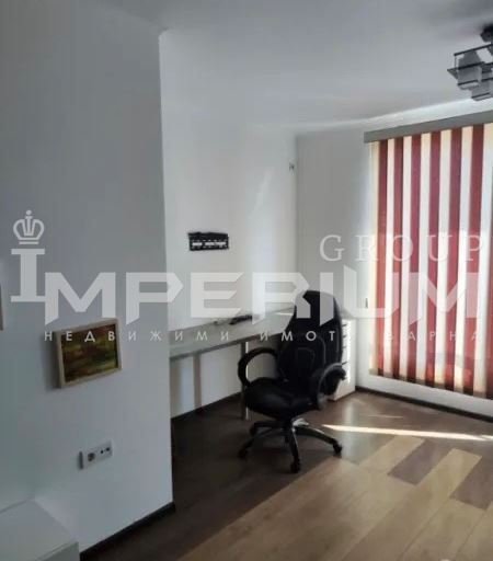 Дава се под наем Двустаен апартамент в Варна, м-т Св. Никола - 70 кв.м за 499.8 € - Снимка #4