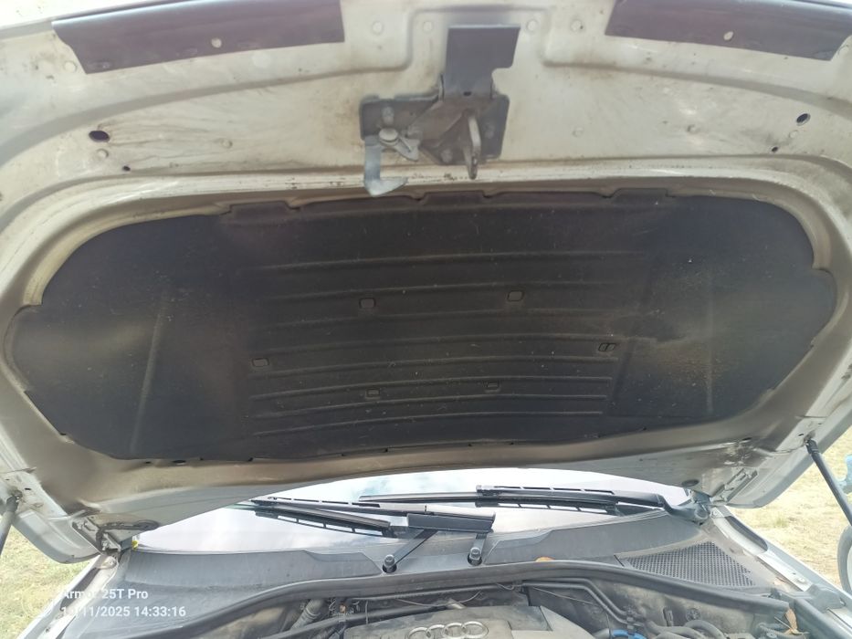 Преден капак за Audi Q7