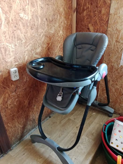 Продам стул для кормления