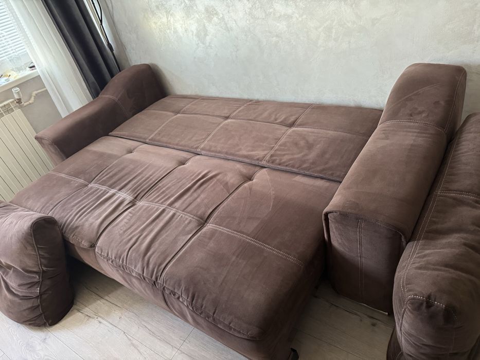 Canapea extensibila 3 locuri si fotoliu