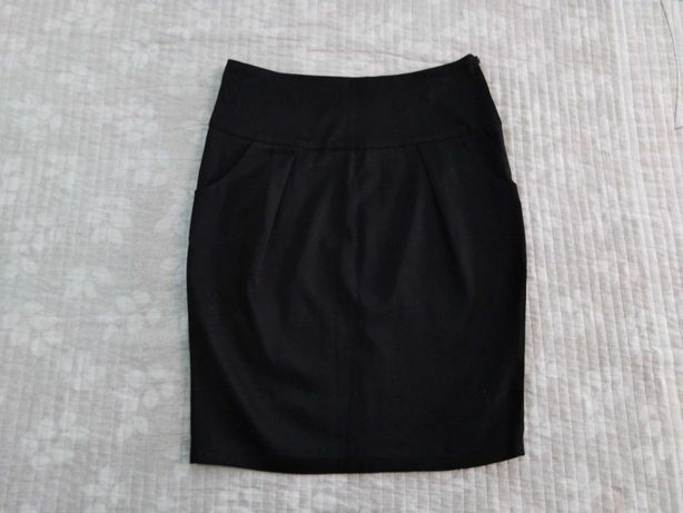 Продам юбку состояние отличное, на 8-11 лет, цвет чёрный, цена 1500тг