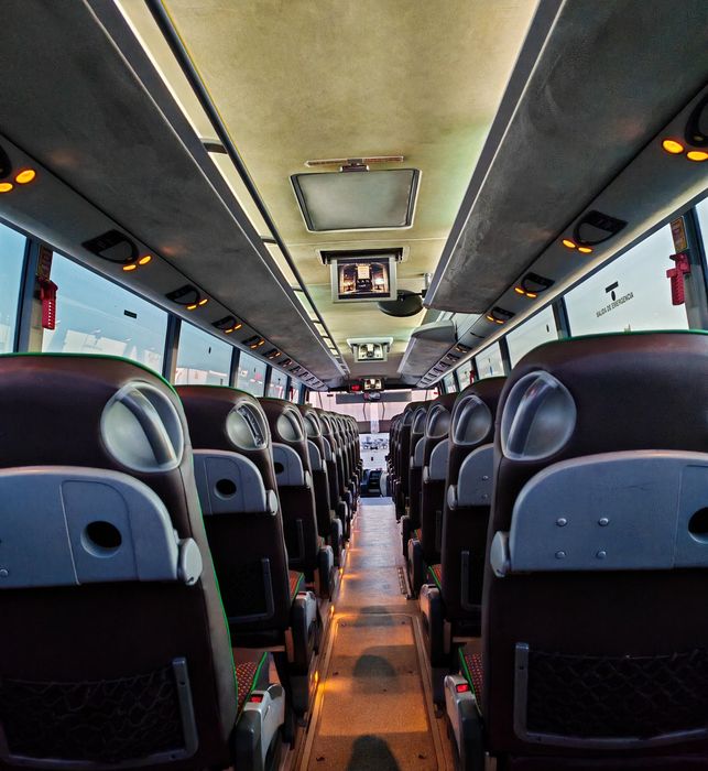 Transport persoane, închiriere microbuze și autocare, rent a car