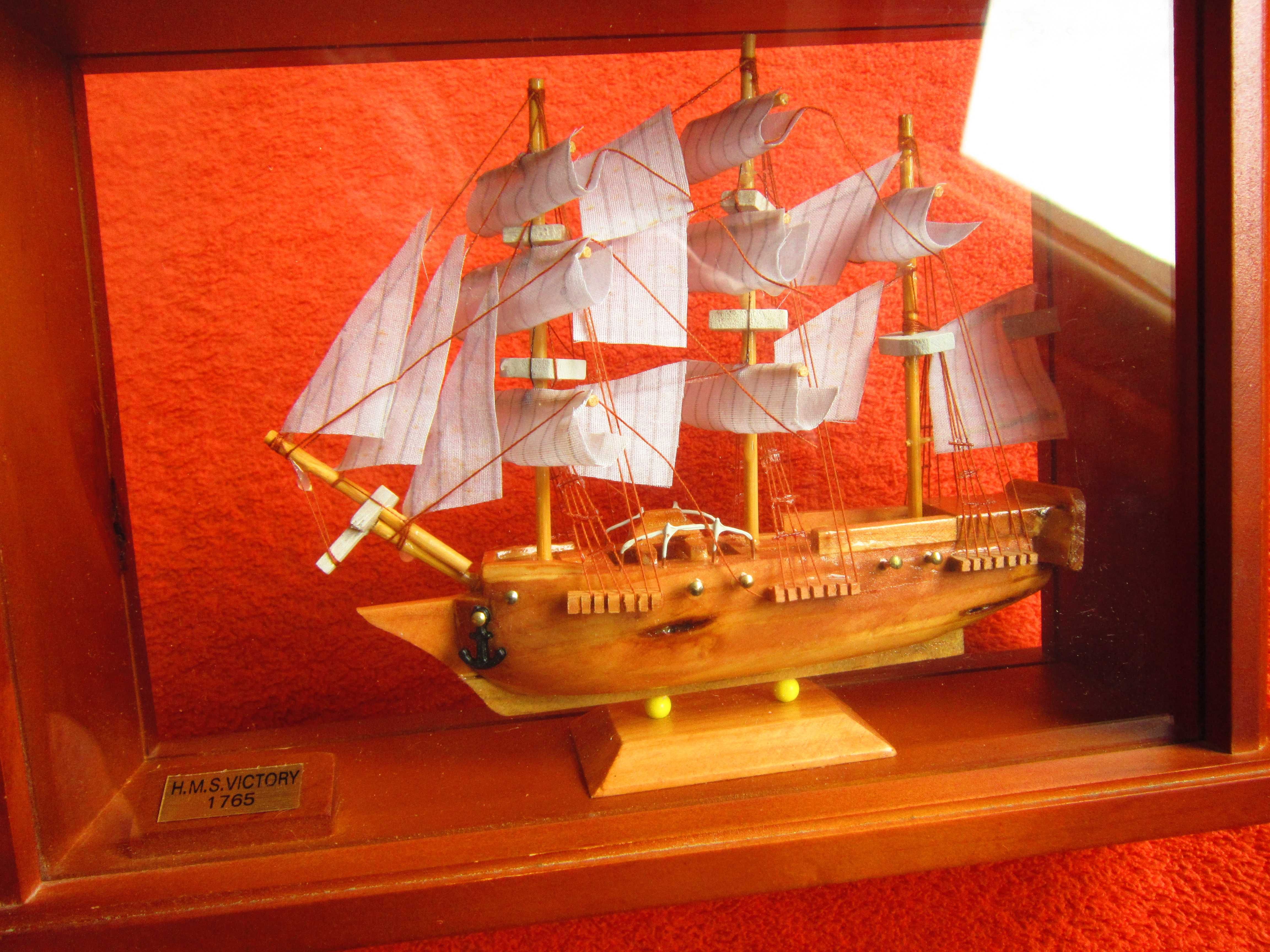 cadou rar Corabie Nava Vas HMS Victory 1765 Anglia macheta vintage