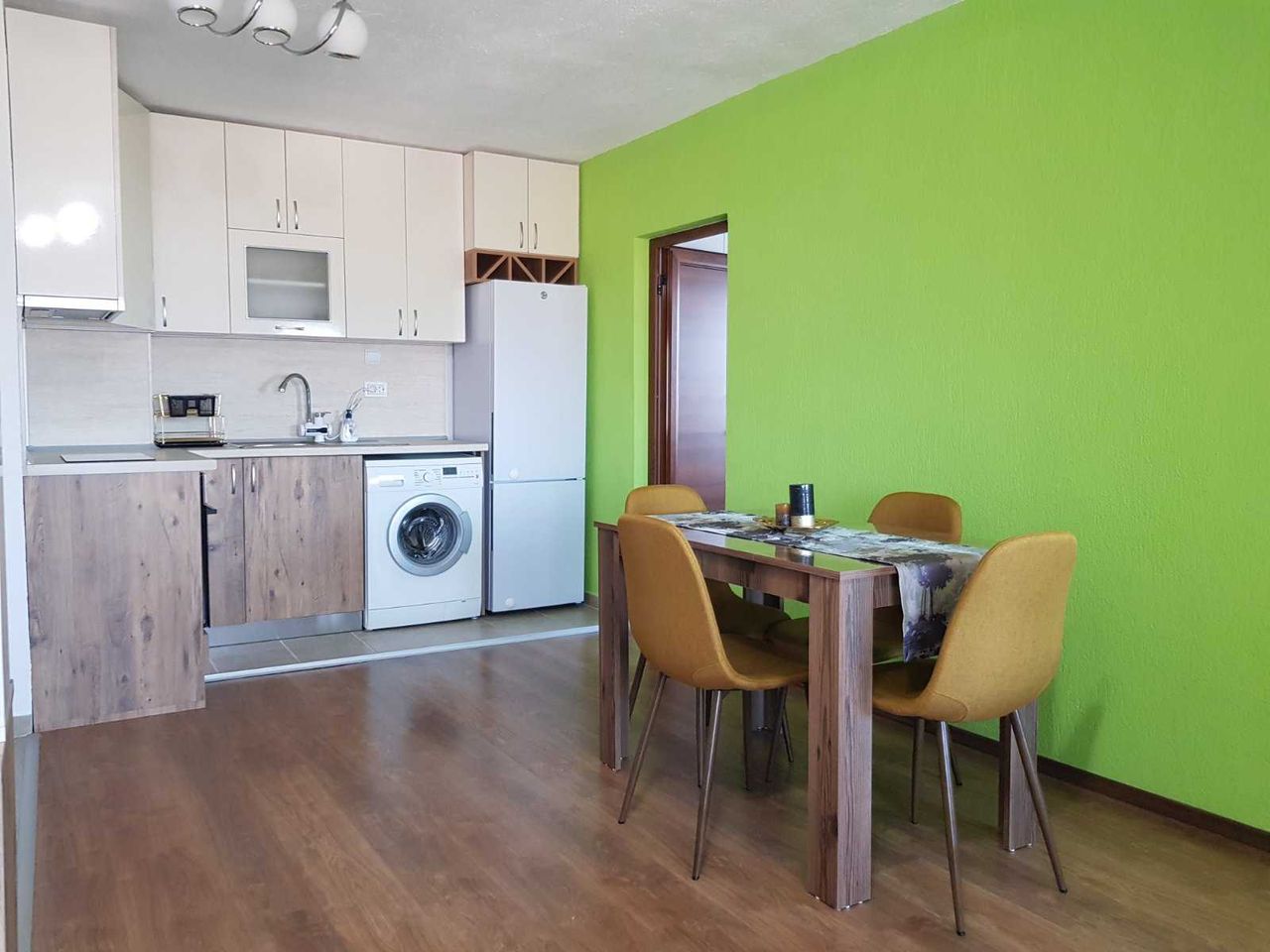 Дава се под наем Двустаен апартамент в Петрич - 60 кв.м за 255 € - Снимка #4
