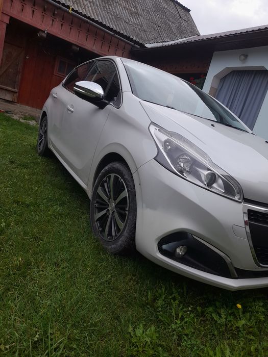 Peugeot 208 de vânzare