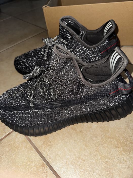 Vand yeezy350 noi