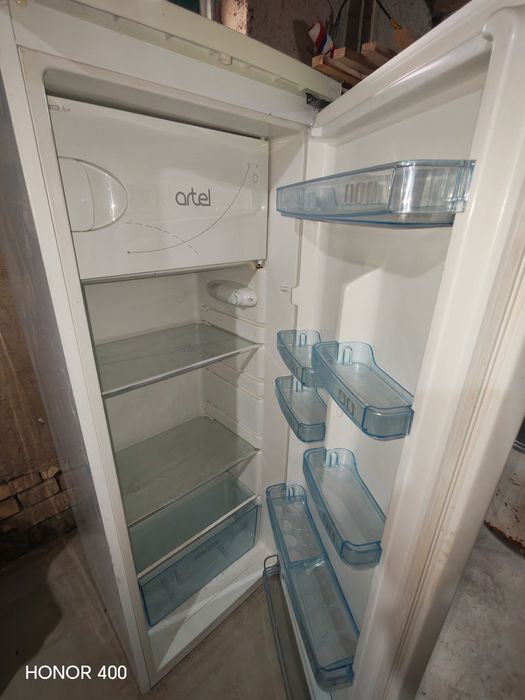 Холадилник артел