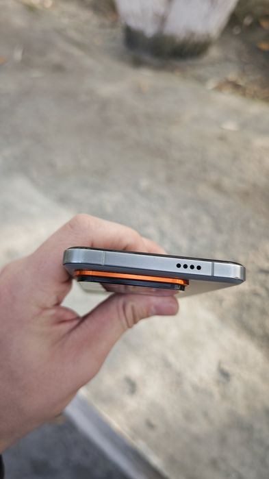 Xiaomi 14 Pro 16/1 Tb sotiladi