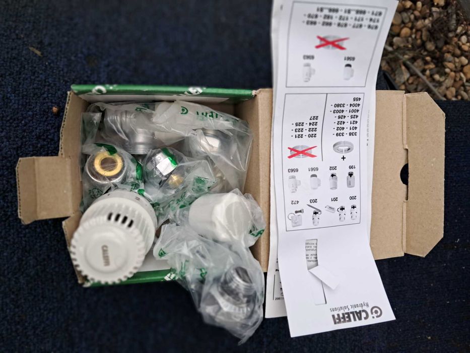 Robineti Giacomini + set robineti radiator + termostat Kontrolia