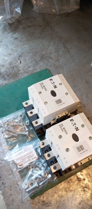 contactoare 185 amp EATON