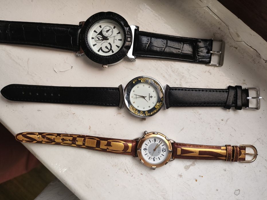 Наручные  мужские и женскиечасы.