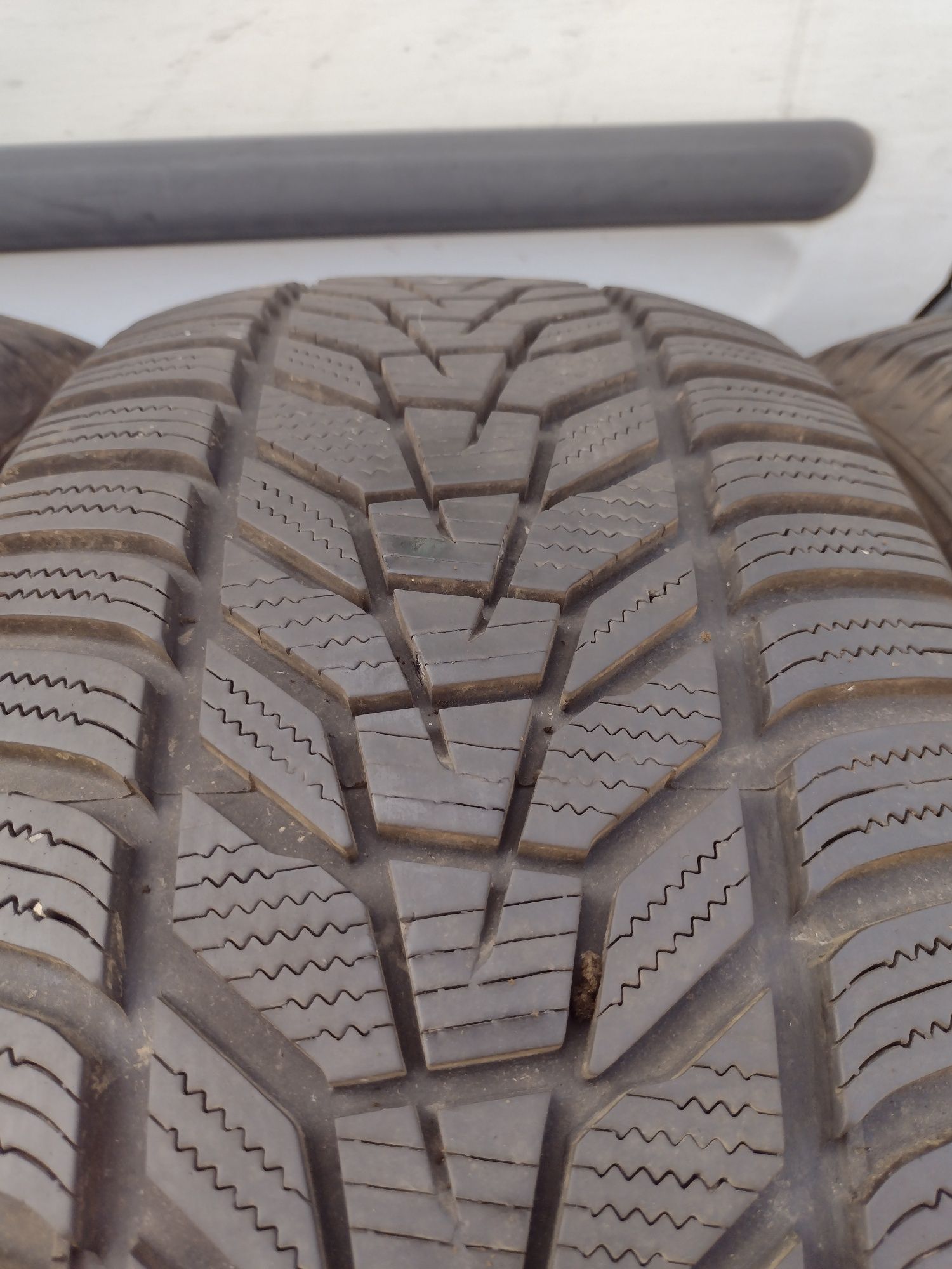 Почти нови 4бр 265/60/18 Hankook I cept evo 3 suv dot1822